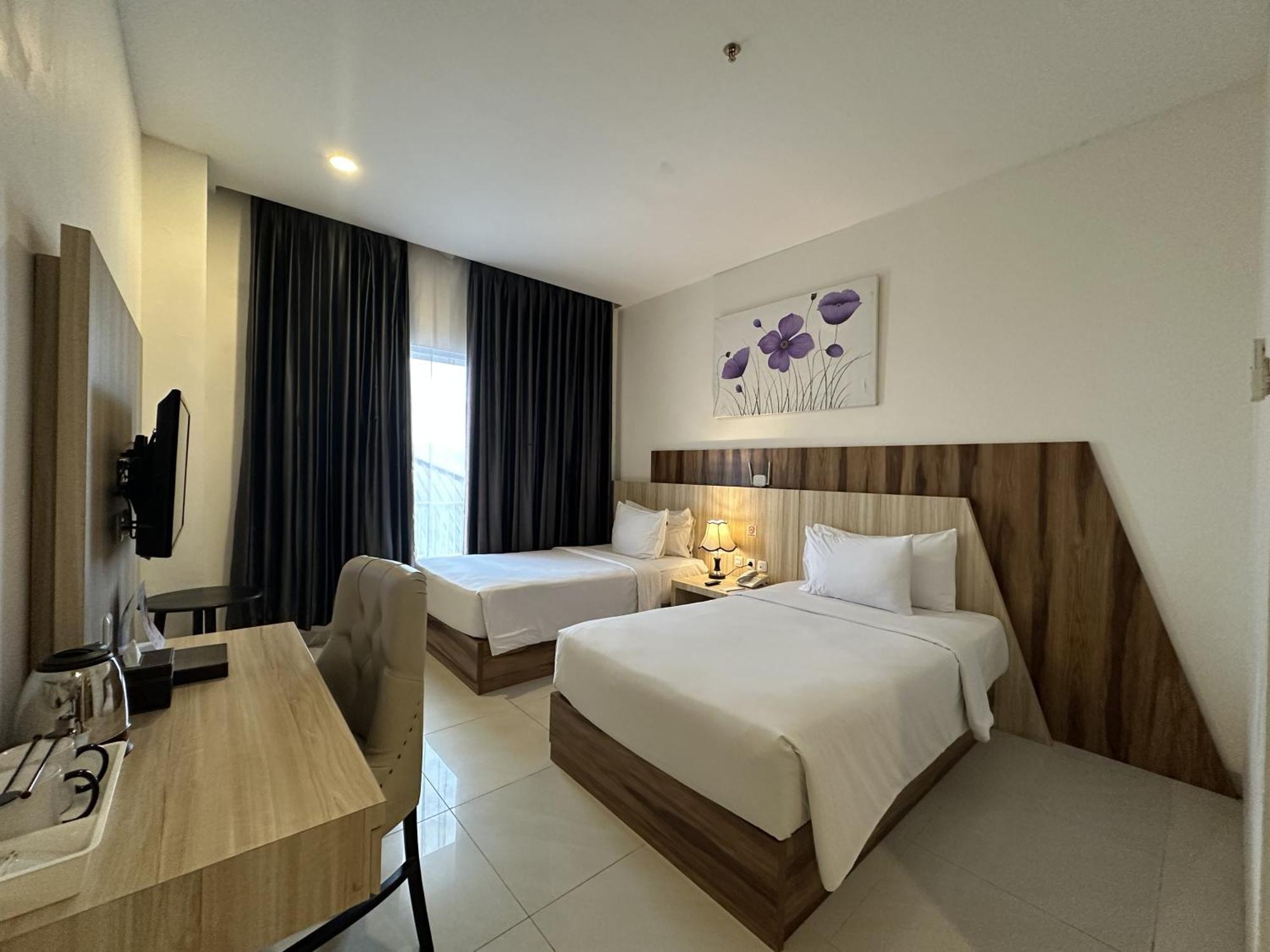 Vega Prime Hotel&Convention Sorong Camera foto