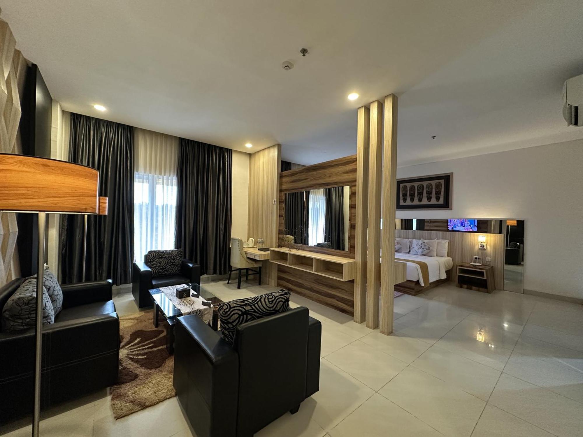 Vega Prime Hotel&Convention Sorong Camera foto